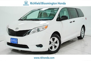 2017 Toyota Sienna L 7-Passenger 5TDZZ3DC8HS807331 2017 Toyota Sienna L 7-Passenger