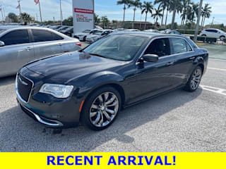 2015 Chrysler 300 2C3CCAAG5FH818337 2015 Chrysler 300