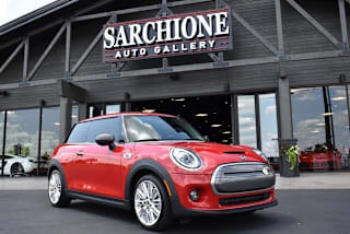 2021 MINI Hardtop 2 Door Cooper SE WMWXP3C02M2N97960 2021 MINI Hardtop 2 Door Cooper SE