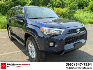 2019 Toyota 4Runner SR5 Premium JTEBU5JR6K5657880 2019 Toyota 4Runner SR5 Premium
