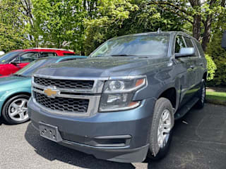 2019 Chevrolet Tahoe LT 1GNSKBKC6KR300346 2019 Chevrolet Tahoe LT