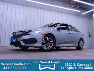2017 Honda Civic LX 19XFC2F51HE047556 2017 Honda Civic LX