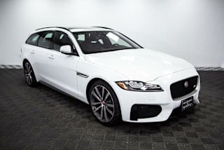2018 Jaguar XF Sportbrake SAJBM2FV1JCY63533 2018 Jaguar XF Sportbrake