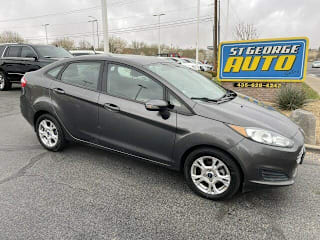 2015 Ford Fiesta SE 3FADP4BJ3FM102026 2015 Ford Fiesta SE