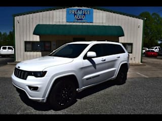 2018 Jeep Grand Cherokee Laredo 1C4RJFAG0JC214814 2018 Jeep Grand Cherokee Laredo