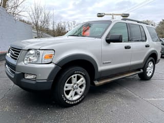 2006 Ford Explorer XLT 1FMEU73E06UA73490 2006 Ford Explorer XLT