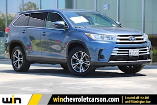 2019 Toyota Highlander LE 5TDZARFH5KS052682 2019 Toyota Highlander LE