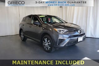 2018 Toyota RAV4 LE JTMBFREV6JJ228922 2018 Toyota RAV4 LE