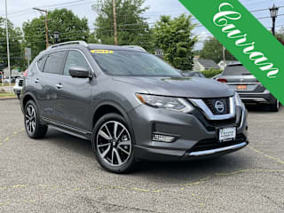 2017 Nissan Rogue SL 5N1AT2MV8HC739913 2017 Nissan Rogue SL