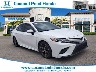 2018 Toyota Camry L 4T1B11HK1JU676934 2018 Toyota Camry L
