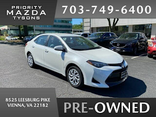 2018 Toyota Corolla LE 5YFBURHE5JP795202 2018 Toyota Corolla LE