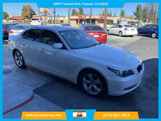 2008 BMW 5 Series 528i WBANU53518CT18537 2008 BMW 5 Series 528i