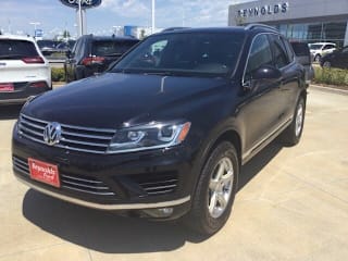 2017 Volkswagen Touareg V6 Wolfsburg WVGRF7BP4HD006926 2017 Volkswagen Touareg V6 Wolfsburg