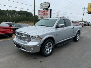 2018 Ram Pickup 1500 1C6RR7VT7JS133618 2018 Ram Pickup 1500