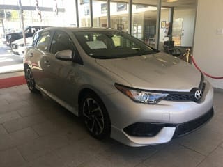 2018 Toyota Corolla iM JTNKARJE0JJ568051 2018 Toyota Corolla iM