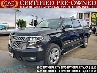 2017 Chevrolet Suburban LT 1500 1GNSCHKC9HR166778 2017 Chevrolet Suburban LT 1500