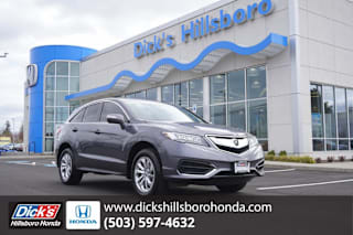 2018 Acura RDX Base 5J8TB4H37JL014072 2018 Acura RDX Base