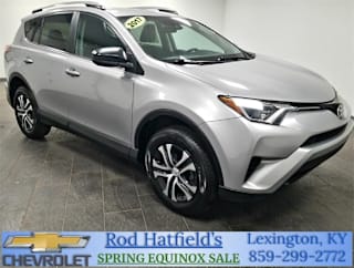 2017 Toyota RAV4 2T3ZFREV6HW339156 2017 Toyota RAV4