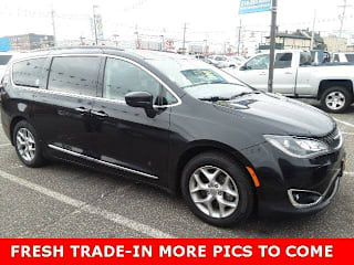 2017 Chrysler Pacifica 2C4RC1BG7HR816333 2017 Chrysler Pacifica