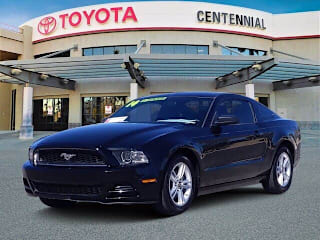 2014 Ford Mustang V6 1ZVBP8AM1E5205189 2014 Ford Mustang V6