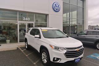 2019 Chevrolet Traverse LT Leather 1GNEVHKW5KJ271387 2019 Chevrolet Traverse LT Leather