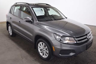 2017 Volkswagen Tiguan 2.0T Limited S 4Motion WVGBV7AX7HK044944 2017 Volkswagen Tiguan 2.0T Limited S 4Motion