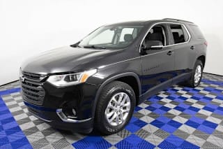 2019 Chevrolet Traverse LT Cloth 1GNERGKW1KJ211833 2019 Chevrolet Traverse LT Cloth
