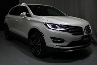2017 Lincoln MKC Reserve 5LMTJ3DH4HUL45850 2017 Lincoln MKC Reserve