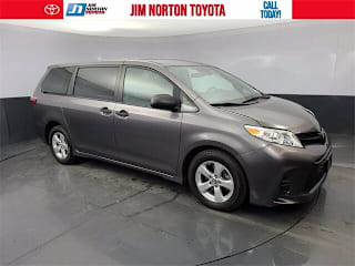 2018 Toyota Sienna L 7-Passenger 5TDZZ3DC6JS901116 2018 Toyota Sienna L 7-Passenger