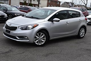2014 Kia Forte5 KNAFX5A84E5241333 2014 Kia Forte5