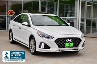 2019 Hyundai Sonata Sport 5NPE34AF8KH810845 2019 Hyundai Sonata Sport