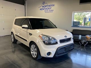 2013 Kia Soul + KNDJT2A65D7761355 2013 Kia Soul +