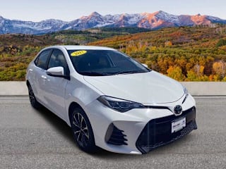 2017 Toyota Corolla L 5YFBURHE8HP642436 2017 Toyota Corolla L