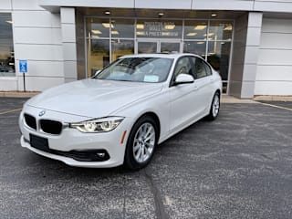 2018 BMW 3 Series 320i xDrive WBA8E5G5XJNV01868 2018 BMW 3 Series 320i xDrive