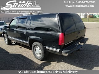 1997 GMC Suburban K1500 1GKFK16R7VJ719266 1997 GMC Suburban K1500