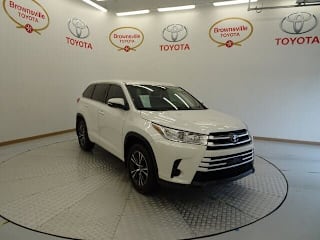 2018 Toyota Highlander LE 5TDZZRFH8JS237509 2018 Toyota Highlander LE