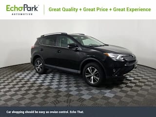 2018 Toyota RAV4 XLE 2T3RFREV1JW731841 2018 Toyota RAV4 XLE