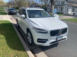 2018 Volvo XC90 T5 Momentum 7-Passenger YV4102PK2J1370415 2018 Volvo XC90 T5 Momentum 7-Passenger