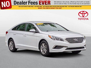 2016 Hyundai Sonata SE 5NPE24AF7GH303798 2016 Hyundai Sonata SE