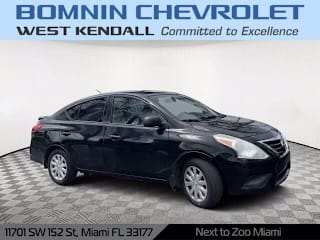 2015 Nissan Versa 1.6 S 3N1CN7AP1FL842282 2015 Nissan Versa 1.6 S