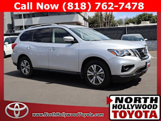 2019 Nissan Pathfinder S 5N1DR2MN4KC647734 2019 Nissan Pathfinder S
