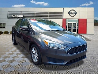 2015 Ford Focus SE 1FADP3F24FL298587 2015 Ford Focus SE