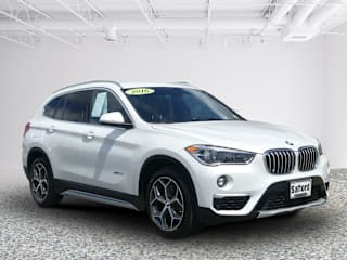 2016 BMW X1 xDrive28i WBXHT3C37GP888588 2016 BMW X1 xDrive28i