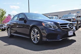 2016 Mercedes-Benz E-Class WDDHF8JB2GB169618 2016 Mercedes-Benz E-Class
