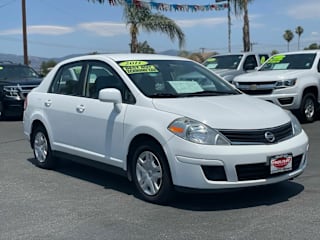 2011 Nissan Versa 1.8 S 3N1BC1AP3BL424900 2011 Nissan Versa 1.8 S