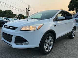 2015 Ford Escape SE 1FMCU9GX4FUB64051 2015 Ford Escape SE