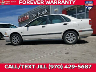 2000 Volvo S40 Base YV1VS2556YF516298 2000 Volvo S40 Base