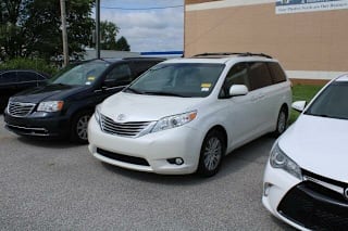 2016 Toyota Sienna XLE 8-Passenger 5TDYK3DCXGS715796 2016 Toyota Sienna XLE 8-Passenger