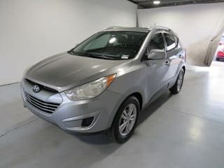 2010 Hyundai Tucson GLS KM8JU3AC3AU087482 2010 Hyundai Tucson GLS