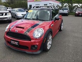2009 MINI Cooper S WMWMF73529TT98613 2009 MINI Cooper S